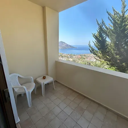 Gwendoline * Kalkan